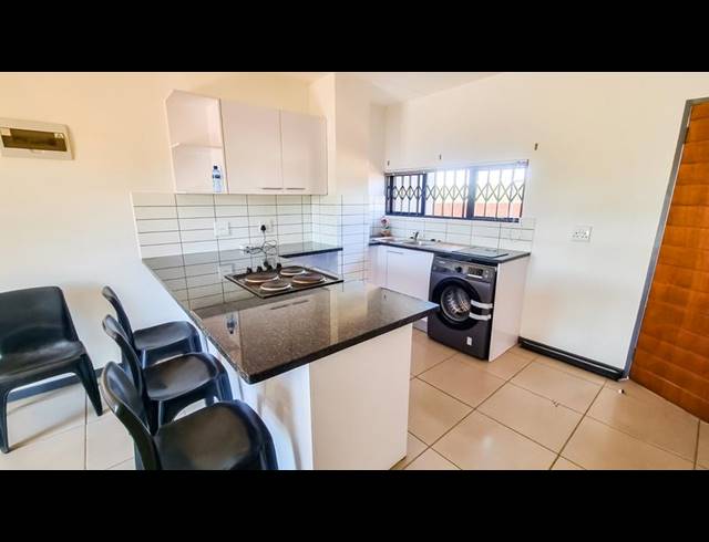 2 BEDROOM TOWNHOUSE FOR SALE IN PARKDENE